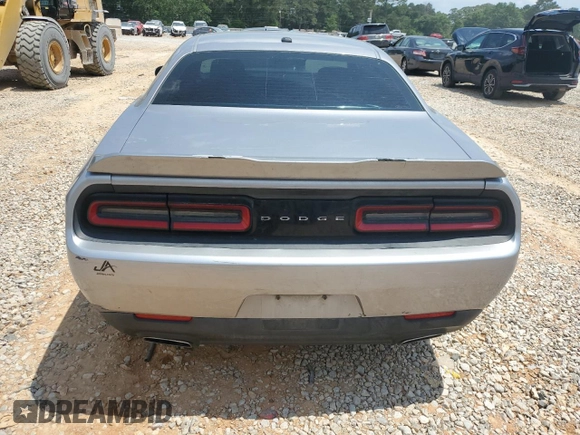 2016 Dodge Challenger SXT z VIN 2C3CDZAG8GH176838, wystawiony jako Copart lot #54515285 z przebiegiem 150 752 mil mil oraz Szkoda całkowita • Salvage title. Historia ofert i sprzedaży dostępna na DreamBid. Obrazek 6.