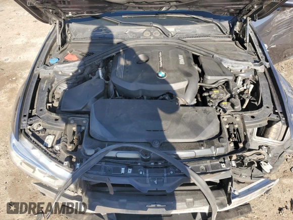2018 BMW 3 Series 330i xDrive with VIN WBA8D9C5XJEB35638, listed as a Copart auction lot 52905585 with 98,895 mi miles and Salvage title. Bid and sale history available at DreamBid. Image 11.