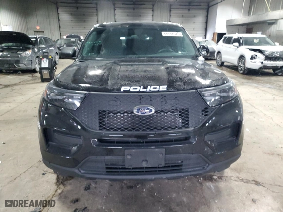 2022 Ford Police Interceptor Utility with VIN 1FM5K8ABXNGB59360, listed as a Copart auction lot 44747025 with 58,260 mi miles and Salvage Title. Bid and sale history available at carsss.com. Image 5.