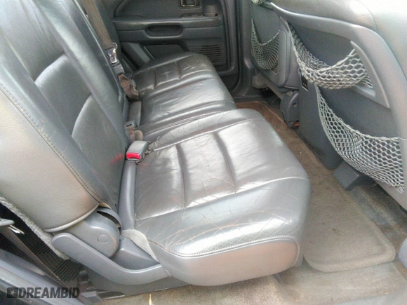 2006 Honda Pilot EX-L with RES with VIN 5FNYF28616B019530, listed as a IAAI auction lot 40564911 with 258,610 mi miles. Bid and sale history available at carsss.com. Image 8.