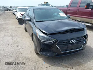 2018 Hyundai Accent SE z VIN 3KPC24A31JE010519, wystawiony jako IAAI lot #42241964 z przebiegiem 18 394 mil mil oraz . Historia ofert i sprzedaży dostępna na DreamBid. Obrazek 1.