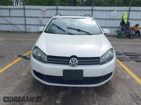 2014 Volkswagen Jetta TDI w/Sunroof с VIN 3VWPL7AJ0EM604381, выставлен на аукционе IAAI как лот 42362066 с пробегом 159 274 миль миль и . История ставок и продаж доступна на DreamBid. Изображение 12.