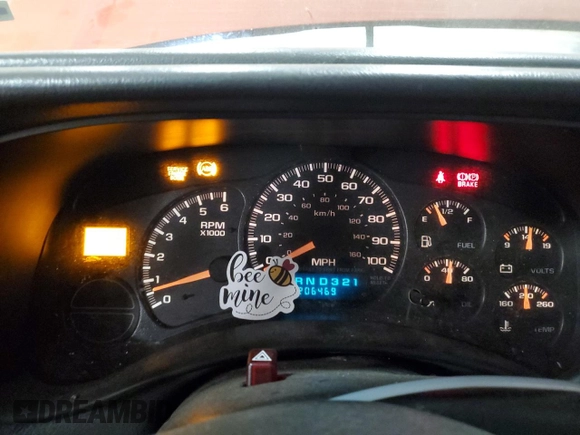 2002 Chevrolet Avalanche with VIN 3GNEK13T32G219648, listed as a Copart auction lot 54231335 with 206,469 mi miles and Clean Title. Bid and sale history available at DreamBid. Image 9.
