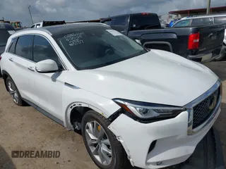2021 Infiniti QX50 Luxe z VIN 3PCAJ5BA8MF105137, wystawiony jako IAAI lot #42423747 z przebiegiem 67 443 mil mil oraz . Historia ofert i sprzedaży dostępna na DreamBid. Obrazek 1.