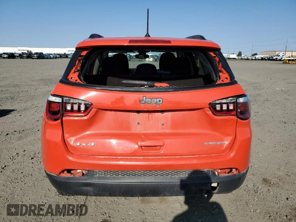 2017 Jeep Compass Sport z VIN 3C4NJDAB5HT642691, wystawiony jako Copart lot #54208335 z przebiegiem 183 359 mil mil oraz Szkoda całkowita • Salvage title. Historia ofert i sprzedaży dostępna na DreamBid. Obrazek 6.