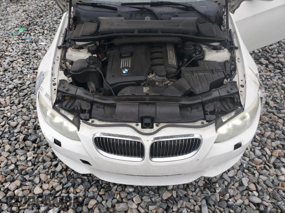 2013 BMW 3 Series 328i with VIN WBAKE3C51DE771219, listed as a Copart auction lot 50423125 with 205,379 mi miles and Salvage Title. Bid and sale history available at DreamBid. Image 11.