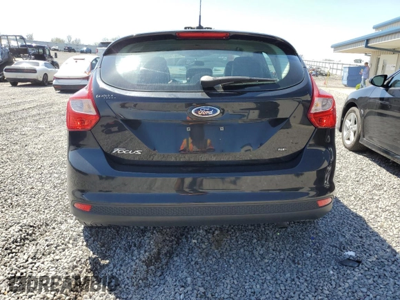 2014 Ford Focus SE with VIN 1FADP3K28EL337878, listed as a Copart auction lot 50875385 with 101,731 mi miles and Salvage Title. Bid and sale history available at carsss.com. Image 6.