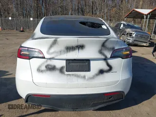 2022 Tesla Model Y Long Range with VIN 7SAYGDEE4NF532678, listed as a IAAI auction lot 41761130 with Not Provided miles and . Bid and sale history available at carsss.com. Image 15.