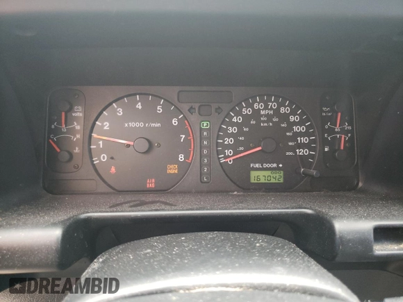 2001 Isuzu Trooper S z VIN JACDS58X717J17334, wystawiony jako Copart lot #47590455 z przebiegiem 167 042 mil mil oraz Czysty tytuł • Clean title. Historia ofert i sprzedaży dostępna na DreamBid. Obrazek 9.