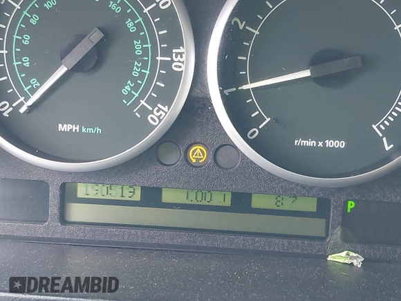 2004 Land Rover Range Rover HSE with VIN SALME114X4A163077, listed as a IAAI auction lot 42414371 with 190,519 mi miles and . Bid and sale history available at DreamBid. Image 7.