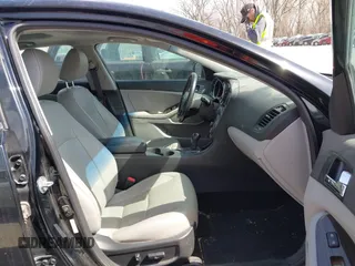 2013 Kia Optima EX z VIN 5XXGN4A7XDG198853, wystawiony jako IAAI lot #41807485 z przebiegiem 87 466 mil mil oraz . Historia ofert i sprzedaży dostępna na DreamBid. Obrazek 5.
