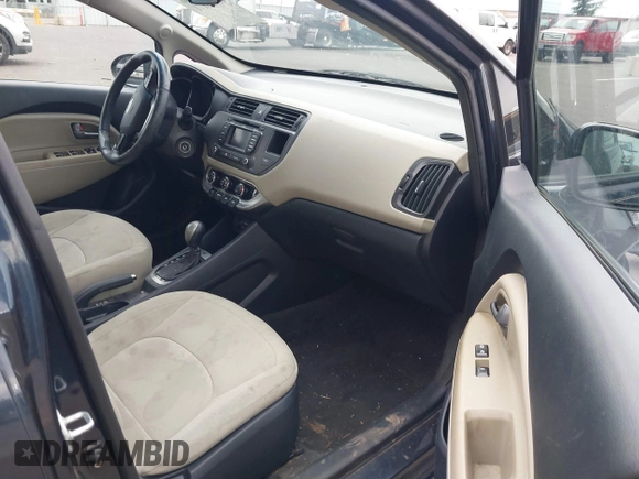 2013 Kia Rio SX z VIN KNADN4A32D6131000, wystawiony jako IAAI lot #41896171 z przebiegiem 83 138 mil mil oraz . Historia ofert i sprzedaży dostępna na DreamBid. Obrazek 5.