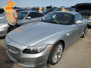 2013 BMW Z4 sDrive35i with VIN WBALM7C57DE385631, listed as a Copart auction lot 75003554 with 0 mi miles and Salvage Title. Bid and sale history available at carsss.com. Image 1.