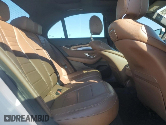 2019 Mercedes-Benz E-Class E 300 with VIN WDDZF4JB6KA558807, listed as a Copart auction lot 47422205 with 93,398 mi miles and Clean Title. Bid and sale history available at carsss.com. Image 10.