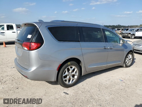 2020 Chrysler Pacifica Limited z VIN 2C4RC1GG0LR289575, wystawiony jako Copart lot #49025185 z przebiegiem 110 317 mil mil oraz Szkoda całkowita • Salvage title. Historia ofert i sprzedaży dostępna na DreamBid. Obrazek 3.