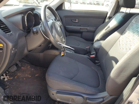 2010 Kia Soul + with VIN KNDJT2A28A7103862, listed as a Copart auction lot 82301844 with 188,238 mi miles and Salvage Title. Bid and sale history available at carsss.com. Image 7.