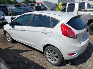 2019 Ford Fiesta SE с VIN 3FADP4EJ1KM144362, выставлен на аукционе IAAI как лот 42217469 с пробегом 40 772 миль миль и . История ставок и продаж доступна на DreamBid. Изображение 3.