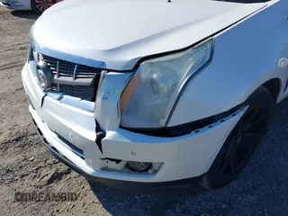 2011 Cadillac SRX Premium Collection with VIN 3GYFNCEY2BS624867, listed as a IAAI auction lot 41273945 with 209,296 mi miles. Bid and sale history available at carsss.com. Image 6.