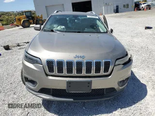 2020 Jeep Cherokee Latitude Plus z VIN 1C4PJMLX9LD510176, wystawiony jako Copart lot #55903585 z przebiegiem 67 151 mil mil oraz Szkoda całkowita • Salvage title. Historia ofert i sprzedaży dostępna na DreamBid. Obrazek 5.