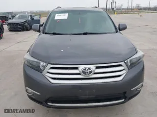 2011 Toyota Highlander Limited with VIN 5TDYK3EH7BS031288, listed as a IAAI auction lot 41807812 with 151,893 mi miles. Bid and sale history available at carsss.com. Image 12.