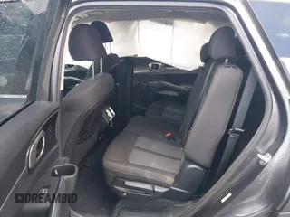 2021 Kia Sorento LX z VIN 5XYRG4LC7MG053164, wystawiony jako IAAI lot #42147600 z przebiegiem 85 481 mil mil oraz . Historia ofert i sprzedaży dostępna na DreamBid. Obrazek 8.