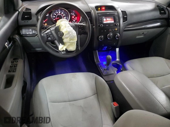 2013 Kia Sorento LX with VIN 5XYKT4A20DG419764, listed as a Copart auction lot 53566815 with 270,017 mi miles and Salvage Title. Bid and sale history available at carsss.com. Image 8.
