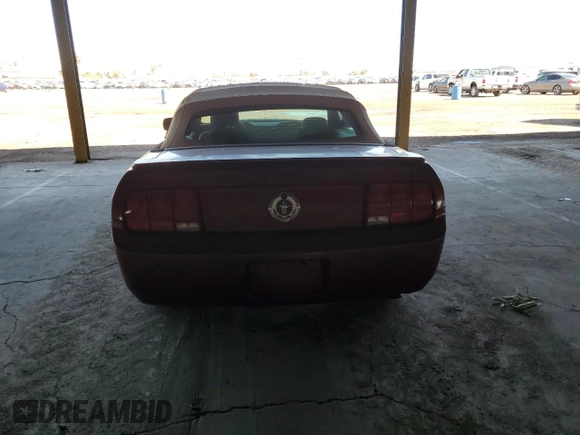 2007 Ford Mustang Deluxe with VIN 1ZVFT84N475320762, listed as a Copart auction lot 50463535 with 189,478 mi miles and Clean Title. Bid and sale history available at carsss.com. Image 6.
