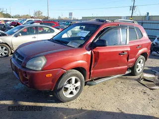 2005 Hyundai Tucson GL with VIN KM8JM12B75U108866, listed as a IAAI auction lot 41218960 with 111,319 mi miles. Bid and sale history available at carsss.com. Image 17.