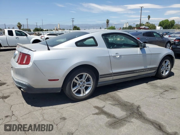 2010 Ford Mustang V6 with VIN 1ZVBP8AN1A5134837, listed as a Copart auction lot 63277735 with 196,203 mi miles and Clean title. Bid and sale history available at DreamBid. Image 3.