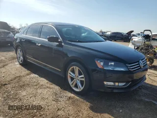 2015 Volkswagen Passat SE with VIN 1VWBS7A30FC004901, listed as a Copart auction lot 54556545 with 173,424 mi miles and Clean title. Bid and sale history available at DreamBid. Image 4.