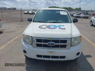 2011 Ford Escape XLS with VIN 1FMCU0C73BKB27886, listed as a IAAI auction lot 42259185 with 198,602 mi miles and . Bid and sale history available at DreamBid. Image 6.