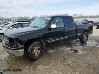 1999 Chevrolet Silverado 1500 LS with VIN 2GCEC19T3X1138386, listed as a Copart auction lot 41630275 with 124,217 mi miles and Salvage Title. Bid and sale history available at carsss.com. Image 1.