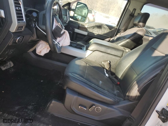 2017 Ford Super Duty F-250 SRW Lariat with VIN 1FT7W2BTXHEE76898, listed as a Copart auction lot 46822585 with 201,826 mi miles and Salvage Title. Bid and sale history available at carsss.com. Image 7.