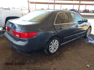 2005 Honda Accord LX z VIN 1HGCM56425A163857, wystawiony jako IAAI lot #41886185 z przebiegiem 227 442 mil mil oraz . Historia ofert i sprzedaży dostępna na DreamBid. Obrazek 4.