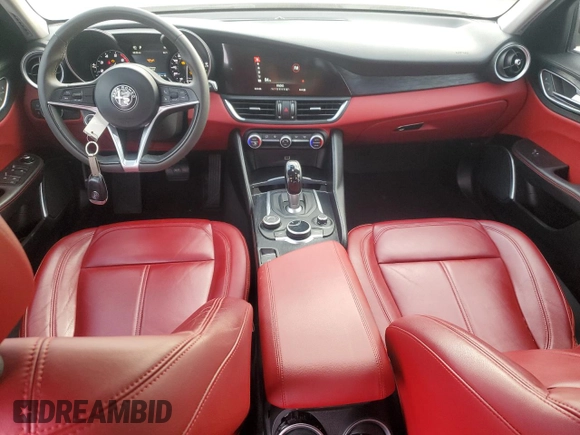 2019 Alfa Romeo Giulia Sport with VIN ZARFAMAN1K7619490, listed as a Copart auction lot 86025104 with 35,267 mi miles and Clean Title. Bid and sale history available at carsss.com. Image 8.