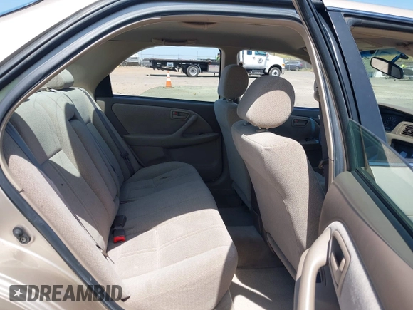 2001 Toyota Camry CE with VIN JT2BG22K910605420, listed as a IAAI auction lot 42109747 with 89,426 mi miles and . Bid and sale history available at DreamBid. Image 8.