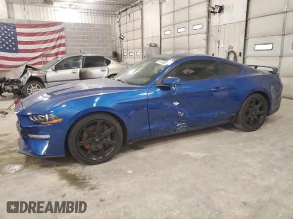 2018 Ford Mustang GT z VIN 1FA6P8CF1J5101952, wystawiony jako Copart lot #51419655 z przebiegiem 62 877 mil mil oraz Szkoda całkowita • Salvage title. Historia ofert i sprzedaży dostępna na DreamBid. Obrazek 1.