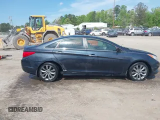 2011 Hyundai Sonata Limited with VIN 5NPEC4AC0BH292770, listed as a IAAI auction lot 42061445 with 122,977 mi miles and . Bid and sale history available at DreamBid. Image 13.