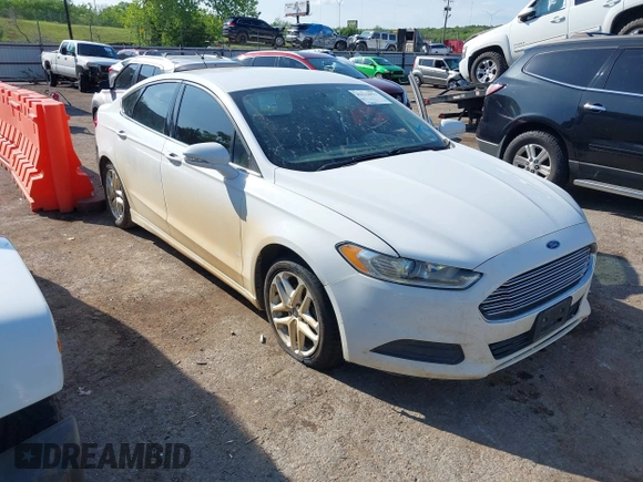 2015 Ford Fusion SE z VIN 3FA6P0H7XFR200759, wystawiony jako IAAI lot #42112951 z przebiegiem 233 652 mil mil oraz . Historia ofert i sprzedaży dostępna na DreamBid. Obrazek 1.