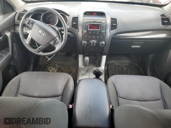 2012 Kia Sorento LX with VIN 5XYKTCA66CG212436, listed as a Copart auction lot 56780345 with 220,396 mi miles and Clean Title. Bid and sale history available at DreamBid. Image 8.