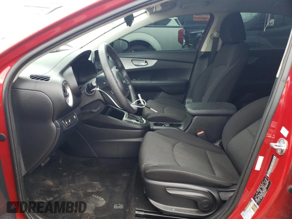 2022 Kia Forte LXS with VIN 3KPF24ADXNE475893, listed as a Copart auction lot 45567325 with 31,664 mi miles and Clean Title. Bid and sale history available at DreamBid. Image 7.