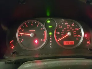 2005 Suzuki Aerio SX z VIN JS2RC61H555300879, wystawiony jako Copart lot #80481084 z przebiegiem 129 196 mil mil oraz Szkody całkowita. Historia ofert i sprzedaży dostępna na DreamBid. Obrazek 9.