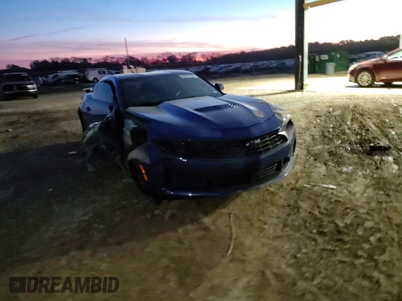 2023 Chevrolet Camaro LT1 with VIN 1G1FF1R77P0130441, listed as a Copart auction lot 84910704 with 76,275 mi miles and Salvage Title. Bid and sale history available at DreamBid. Image 11.