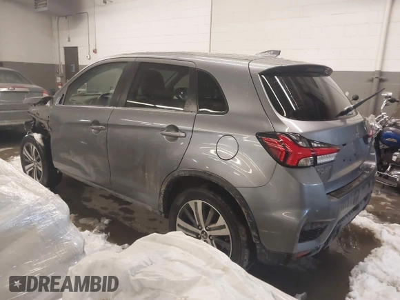 2022 Mitsubishi Outlander Sport ES with VIN JA4ARUAU7NU009162, listed as a IAAI auction lot 41224094 with 59,301 mi miles. Bid and sale history available at carsss.com. Image 3.