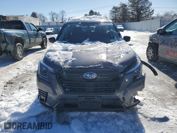 2024 Subaru Forester Limited with VIN JF2SKALC9RH425988, listed as a Copart auction lot 44633115 with 16,249 mi miles and Salvage Title. Bid and sale history available at carsss.com. Image 5.