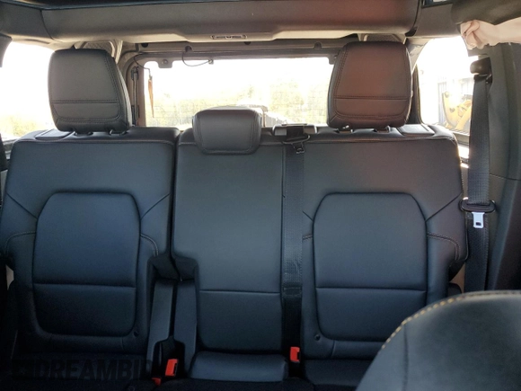 2023 Ford Bronco with VIN 1FMEE5DH2PLB00979, listed as a Copart auction lot 56652305 with 31,653 mi miles and Salvage title. Bid and sale history available at DreamBid. Image 10.
