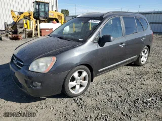 2007 Kia Rondo LX with VIN KNAFG525477091638, listed as a Copart auction lot 71714004 with 195,363 mi miles and Salvage Title. Bid and sale history available at carsss.com. Image 1.