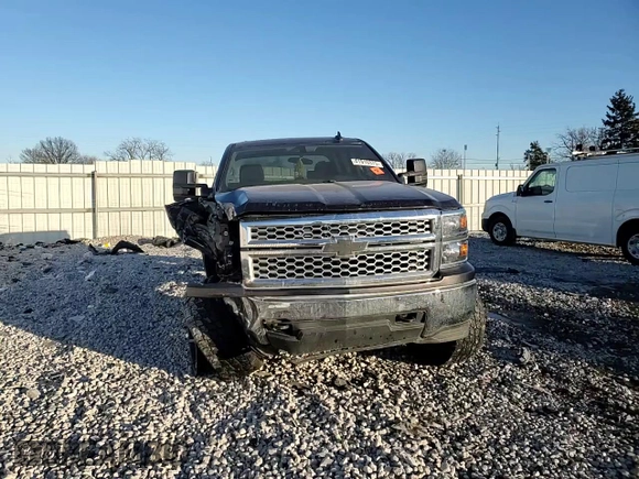2015 Chevrolet Silverado 1500 LT with VIN 3GCUKREC2FG107879, listed as a Copart auction lot 41915375 with 123,952 mi miles and Salvage Title. Bid and sale history available at DreamBid. Image 10.