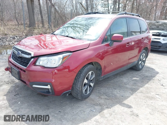 2017 Subaru Forester Premium with VIN JF2SJAGC1HH811462, listed as a IAAI auction lot 42071304 with 68,543 mi miles. Bid and sale history available at carsss.com. Image 18.