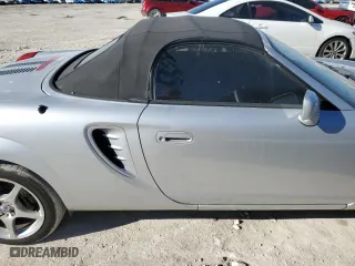 2003 Toyota MR2 Spyder with VIN JTDFR320330059885, listed as a Copart auction lot 86158554 with 178,809 mi miles and Salvage Title. Bid and sale history available at carsss.com. Image 11.